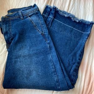 Gianni Bini Jeans Wide legged distressed